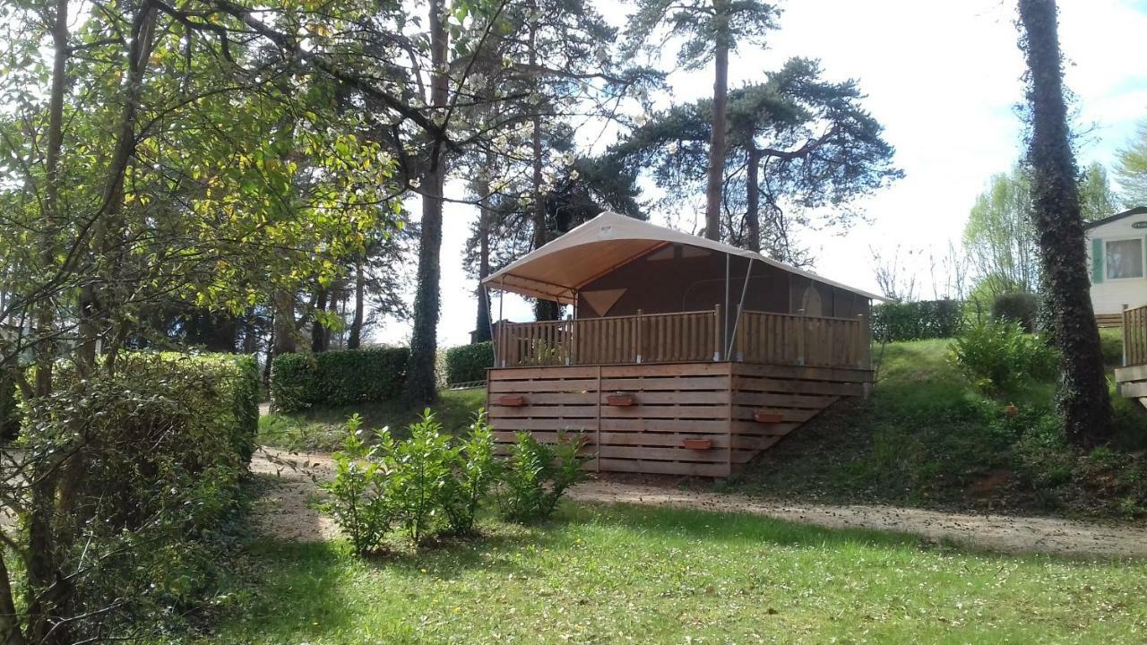 Camping 46 Rainettes Goujounac Exterior photo